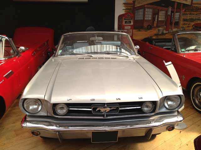 location mustang 1965 cabriolet